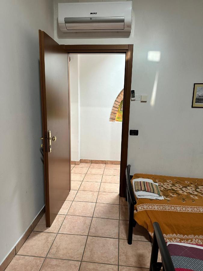 Agriturismo La Rasdora Porto Mantovano Luaran gambar