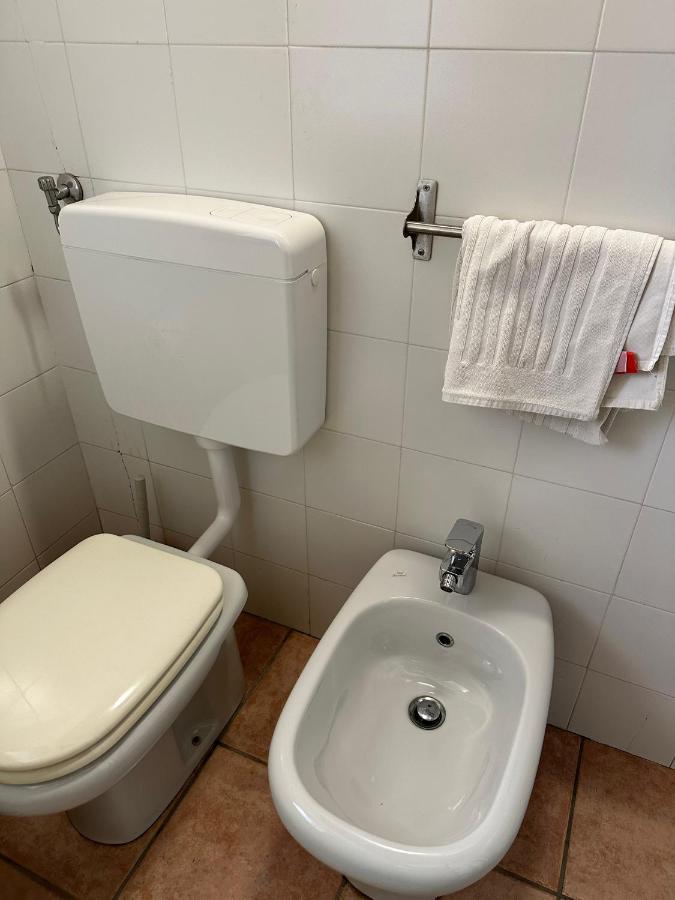 Agriturismo La Rasdora Porto Mantovano Luaran gambar